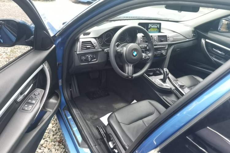 Used BMW 3 Series 2017 330Li M Sport Edition Driver Seat