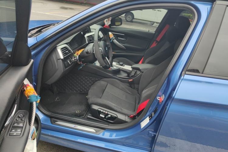 Used BMW 3 Series 2017 320i M Sport Driver Seat