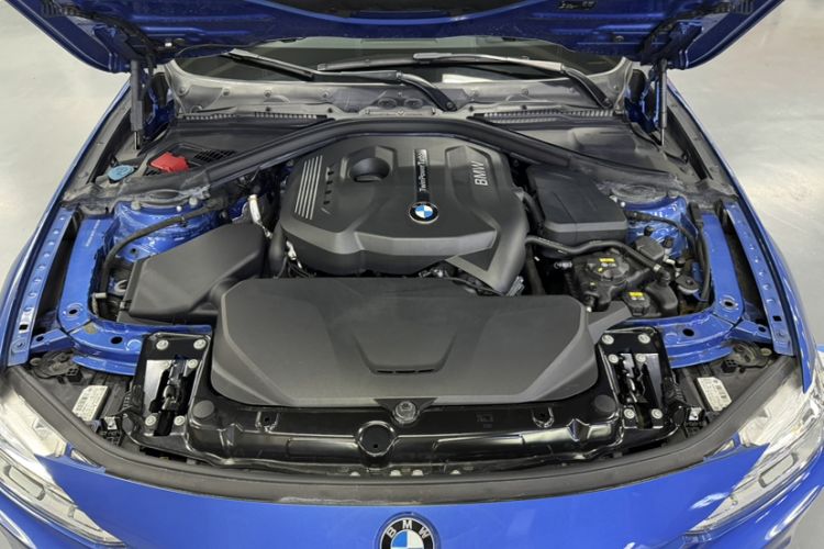 Used BMW 3 Series 2017 330i M Sport Edition Engine Bay