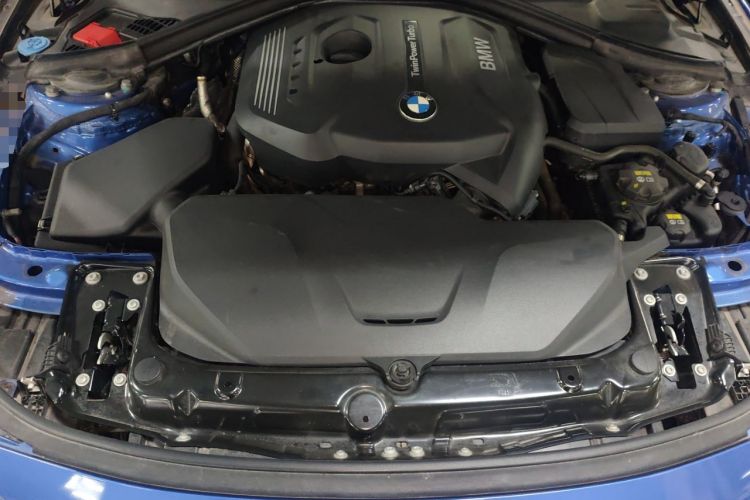 Used BMW 3 Series 2017 330i M Sport Edition Engine Bay