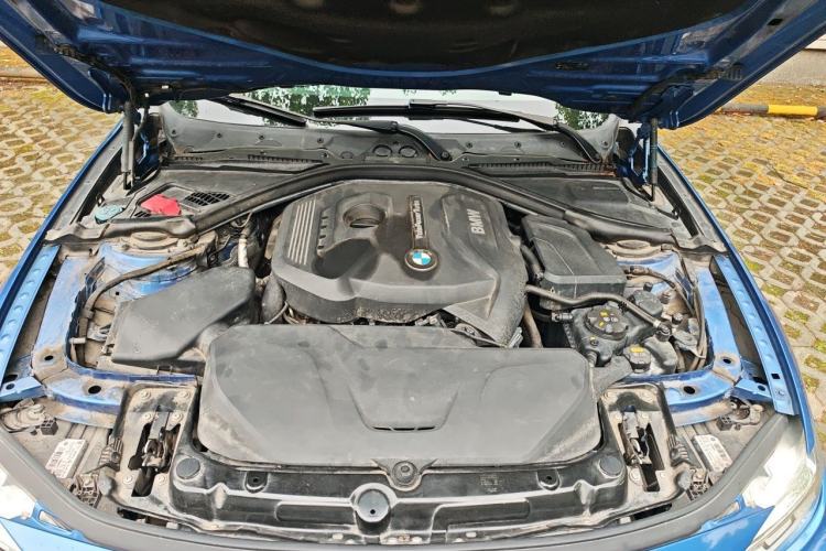 Used BMW 3 Series 2017 320Li M Sport Edition Engine Bay