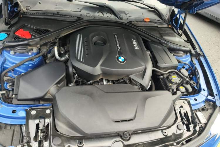 Used BMW 3 Series 2017 320Li M Sport Edition Engine Bay