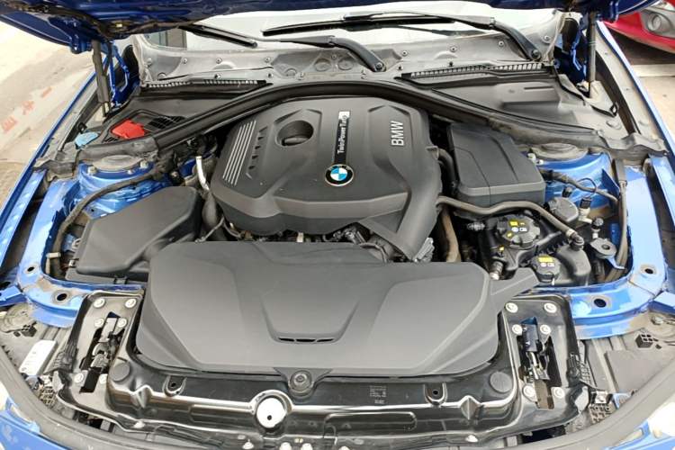 Used BMW 3 Series 2017 320Li M Sport Edition Engine Bay