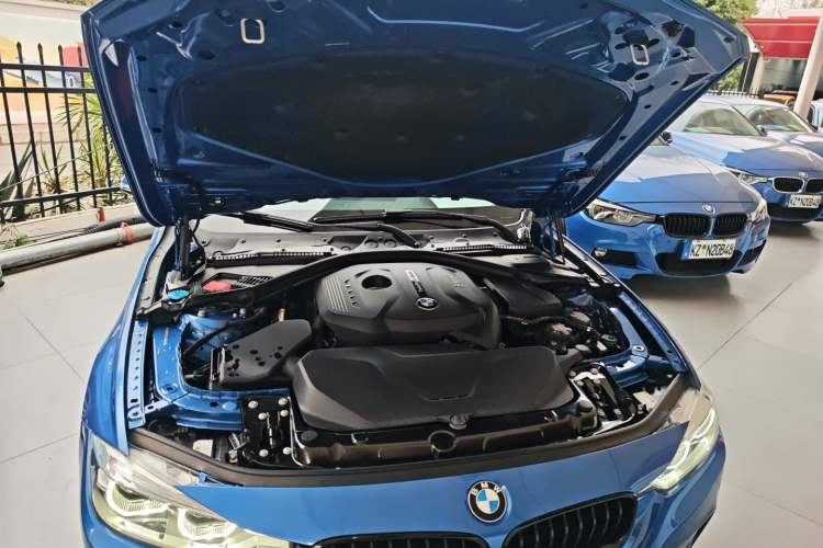 Used BMW 3 Series 2017 320Li M Sport Edition Engine Bay