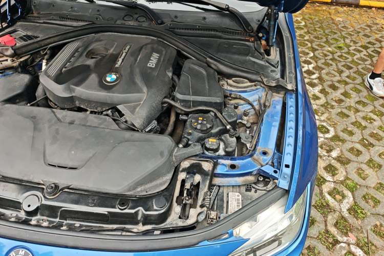 Used BMW 3 Series 2017 320Li M Sport Edition Engine Bay Left