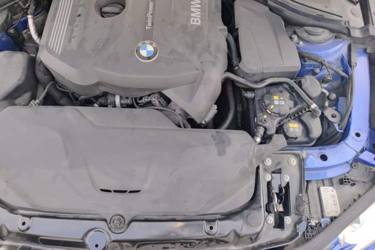 Used BMW 3 Series 2017 320i M Sport Engine Bay Left