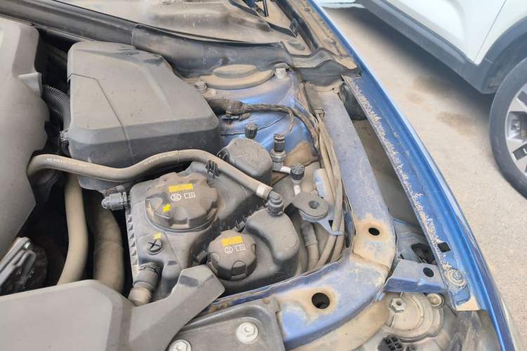 Used BMW 3 Series 2017 320Li M Sport Edition Engine Bay Left