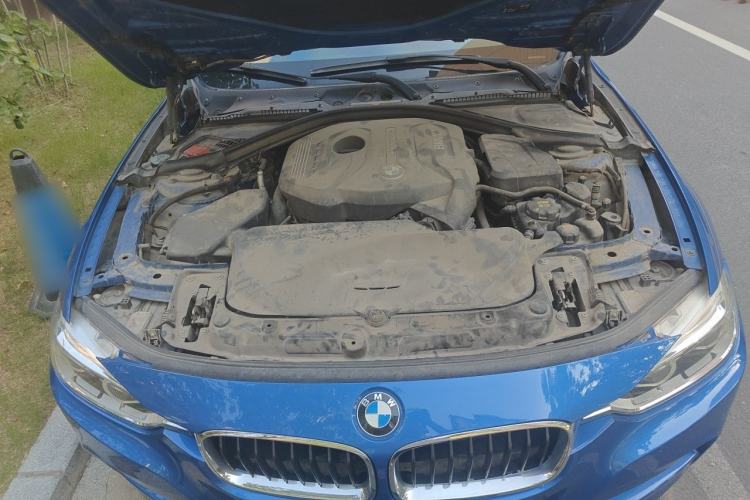 Used BMW 3 Series 2017 320i M Sport Engine Bay