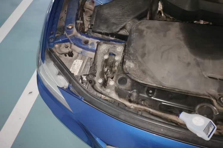 Used BMW 3 Series 2017 320Li M Sport Edition Engine Bay Right
