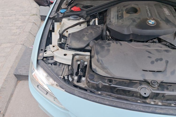 Used BMW 3 Series 2017 330Li M Sport Edition Engine Bay Right