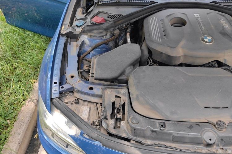 Used BMW 3 Series 2017 320Li M Sport Edition Engine Bay Right
