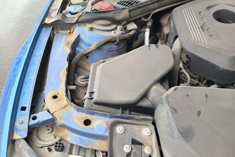 Used BMW 3 Series 2017 320Li M Sport Edition Engine Bay Right