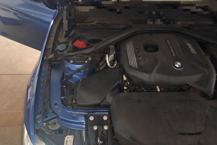 Used BMW 3 Series 2017 320i M Sport Engine Bay Right