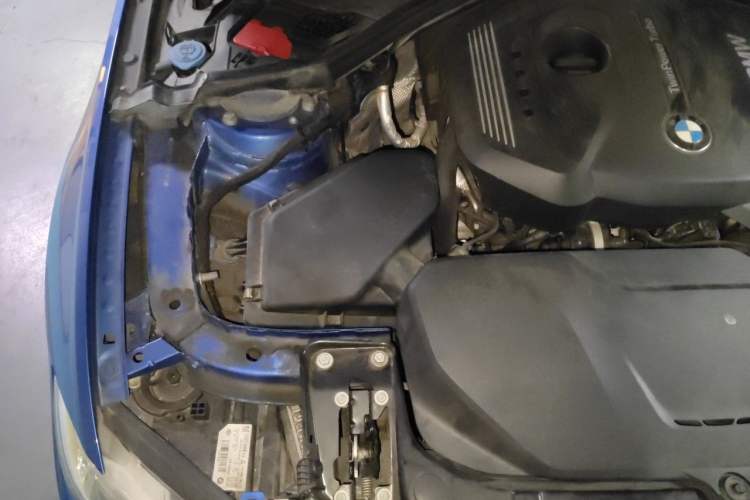 Used BMW 3 Series 2017 320Li M Sport Edition Engine Bay Right
