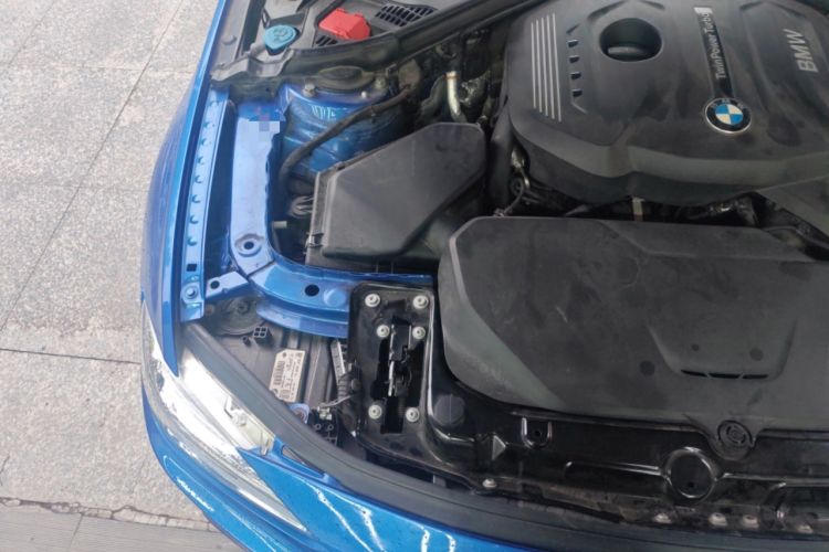 Used BMW 3 Series 2017 320Li M Sport Edition Engine Bay Right