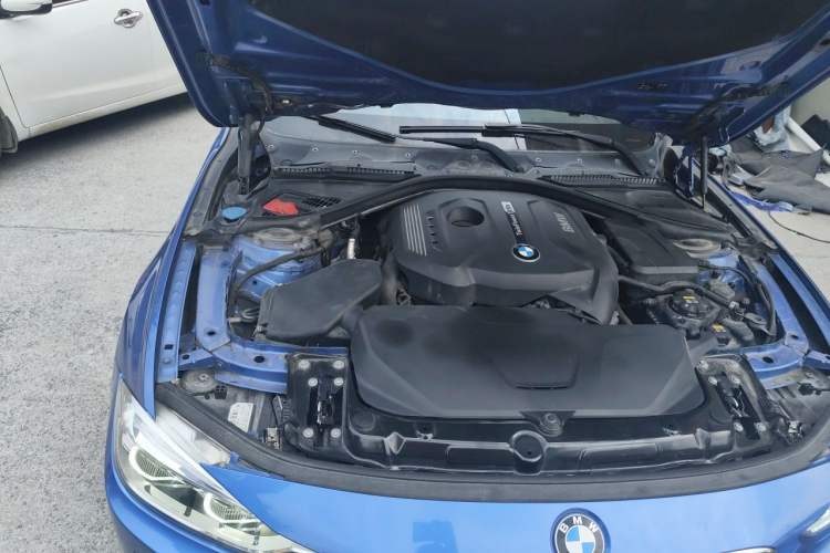 Used BMW 3 Series 2017 320Li M Sport Edition Engine Bay Right