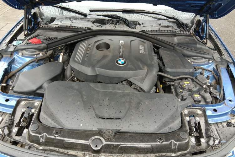 Used BMW 3 Series 2017 330i M Sport Edition Engine Bay