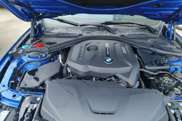 Used BMW 3 Series 2017 320Li M Sport Edition Engine Bay