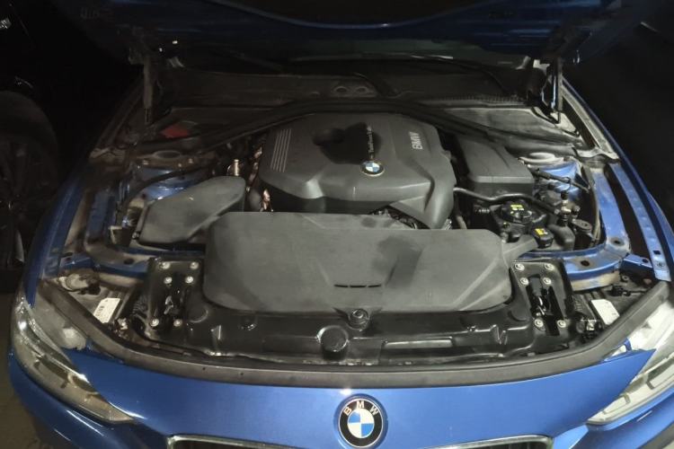 Used BMW 3 Series 2017 330i M Sport Edition Engine Bay