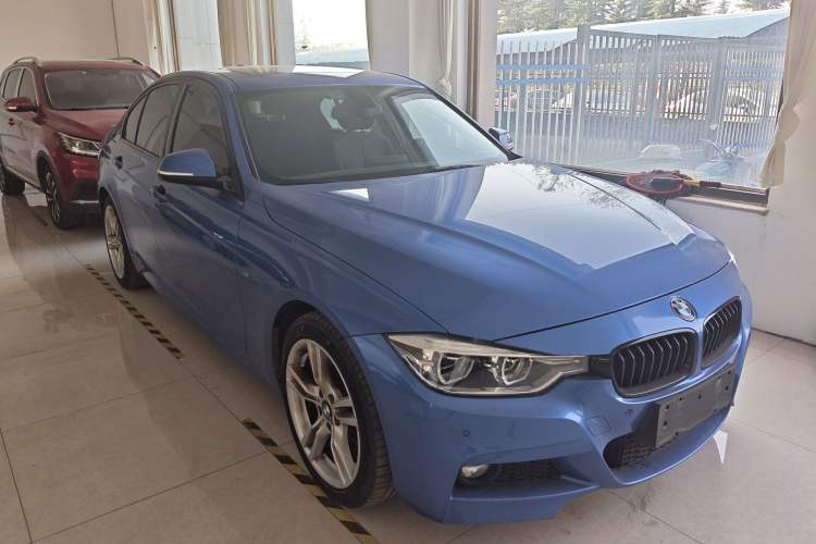 Used BMW 3 Series 2017 320i M Sport Exterior 1