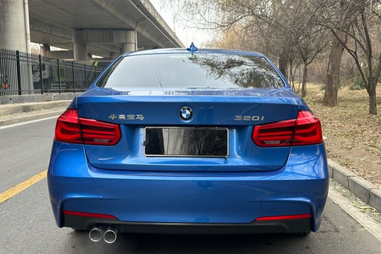 Used BMW 3 Series 2017 320i M Sport Exterior 1