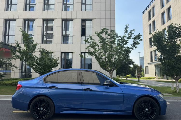 Used BMW 3 Series 2017 330i M Sport Edition Exterior 2