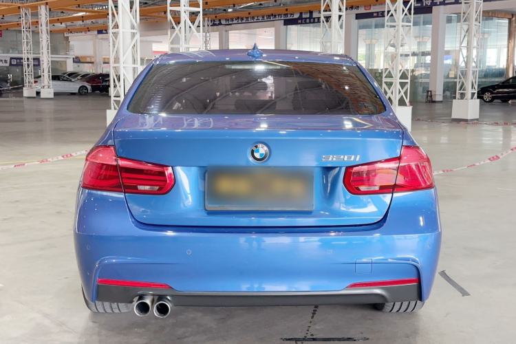Used BMW 3 Series 2017 320i M Sport Exterior 3