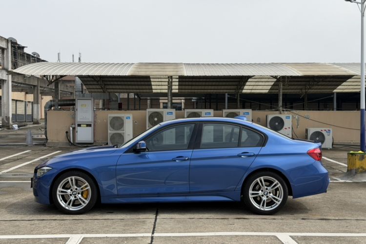 Used BMW 3 Series 2017 330i M Sport Edition Exterior 4