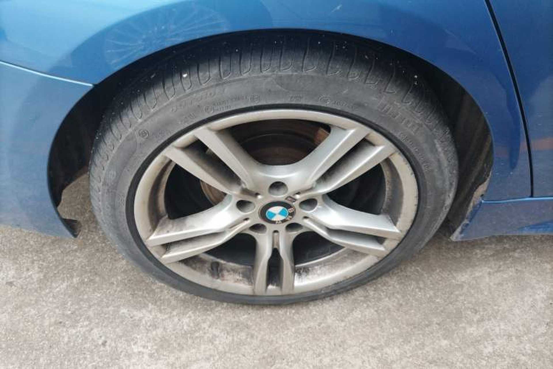 Used BMW 3 Series 2017 320i M Sport Exterior 5