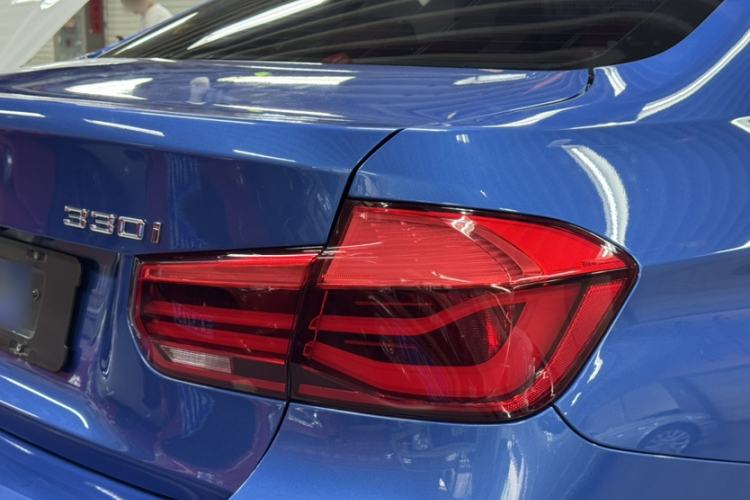 Used BMW 3 Series 2017 330i M Sport Edition Exterior 5