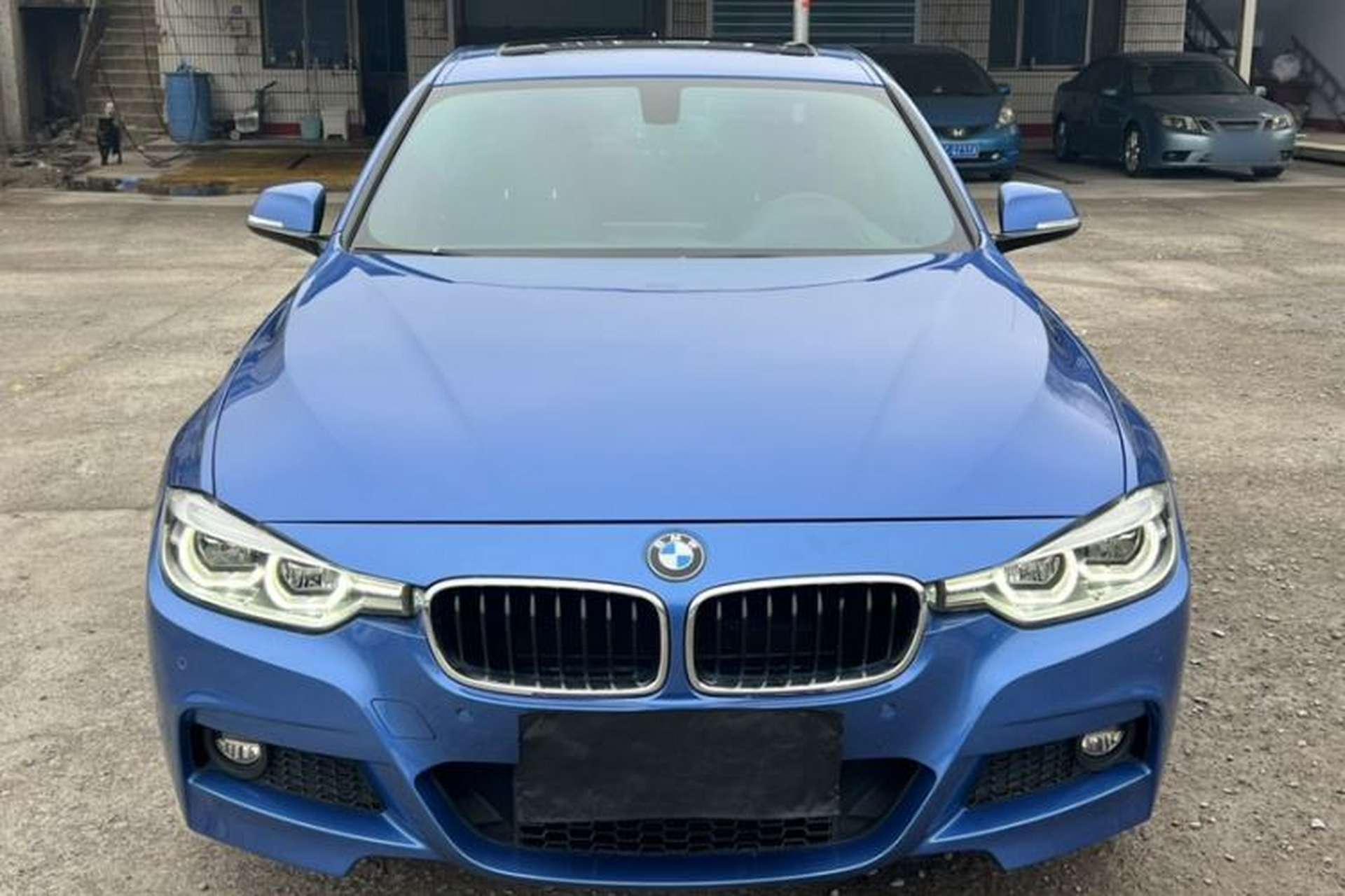 Used BMW 3 Series 2017 320i M Sport Exterior 5