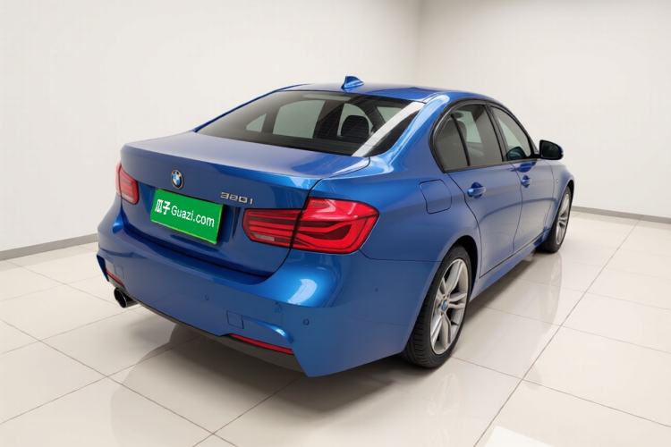 Used BMW 3 Series 2017 320i M Sport Exterior 5
