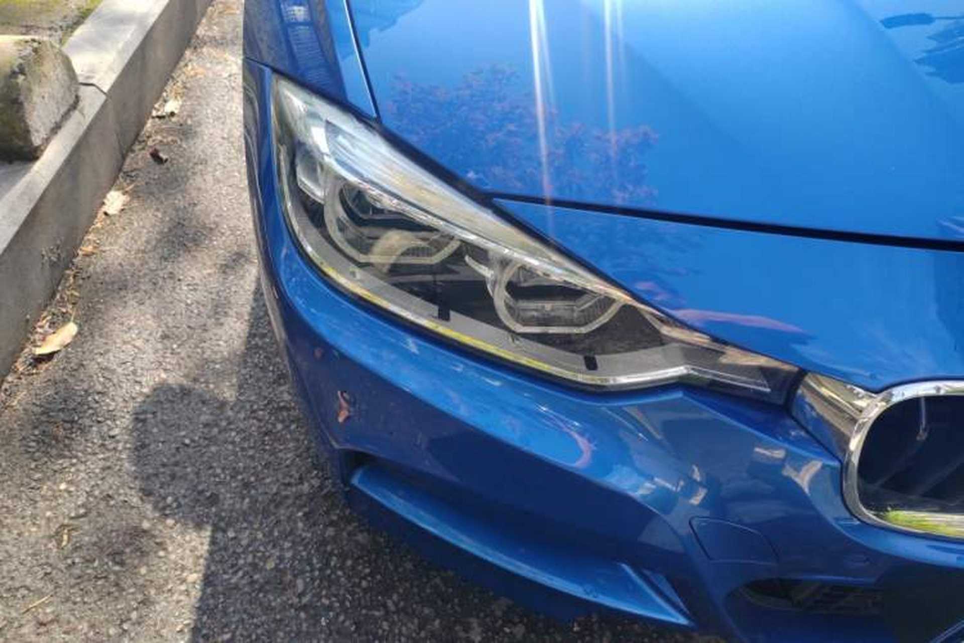 Used BMW 3 Series 2017 320i M Sport Exterior 6