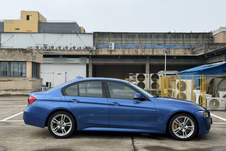 Used BMW 3 Series 2017 330i M Sport Edition Exterior 6