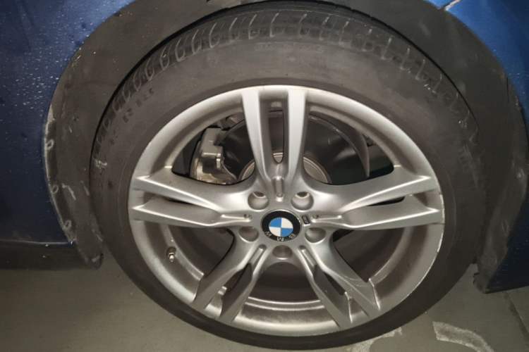 Used BMW 3 Series 2017 330i M Sport Edition Exterior 7