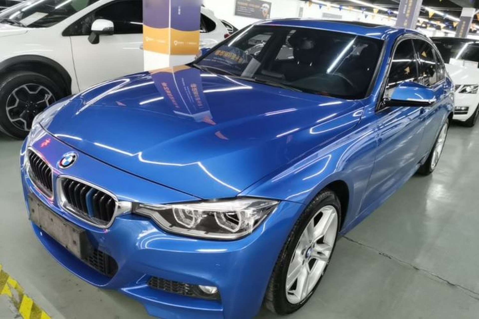Used BMW 3 Series 2017 320i M Sport Front Left 45 Deg