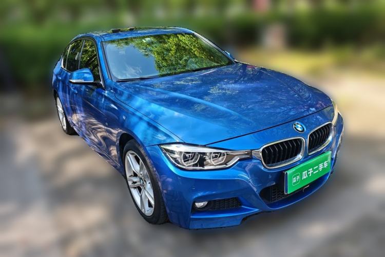 Used BMW 3 Series 2017 320i M Sport Front Right 45 Deg