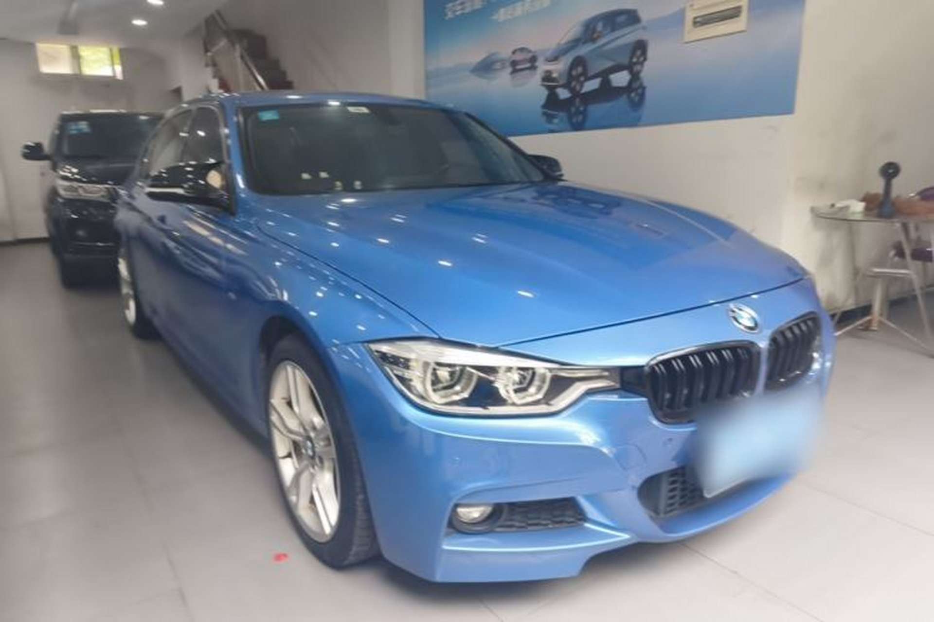 Used BMW 3 Series 2017 320Li M Sport Edition Front Right 45 Deg