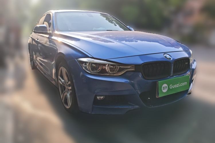 Used BMW 3 Series 2017 320i M Sport Front Right 45 Deg