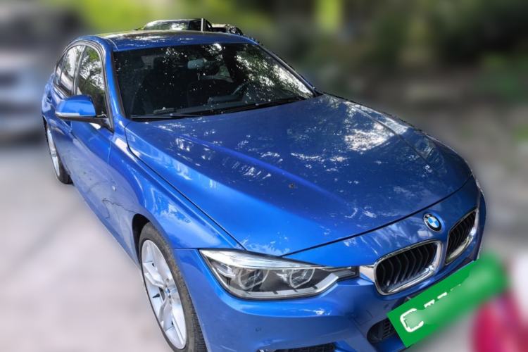 Used BMW 3 Series 2017 320i M Sport Front Right 45 Deg
