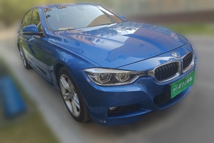 Used BMW 3 Series 2017 320i M Sport Front Right 45 Deg