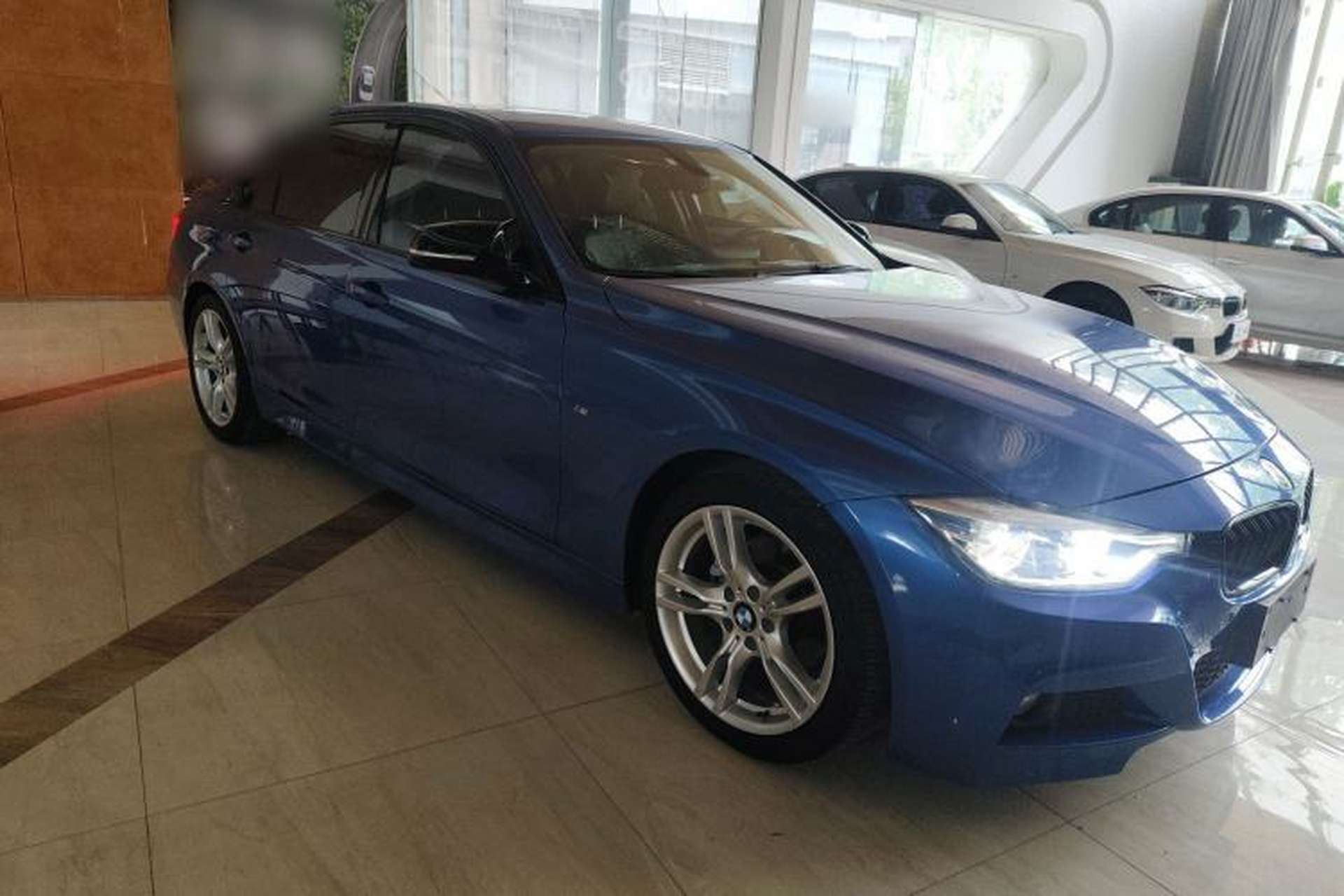 Used BMW 3 Series 2017 320Li M Sport Edition Front Right 45 Deg