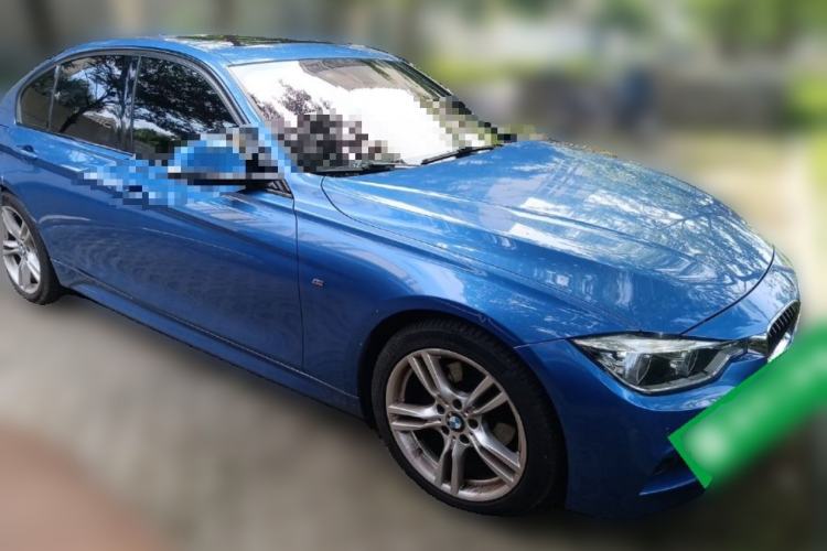 Used BMW 3 Series 2017 320i M Sport Front Right 45 Deg