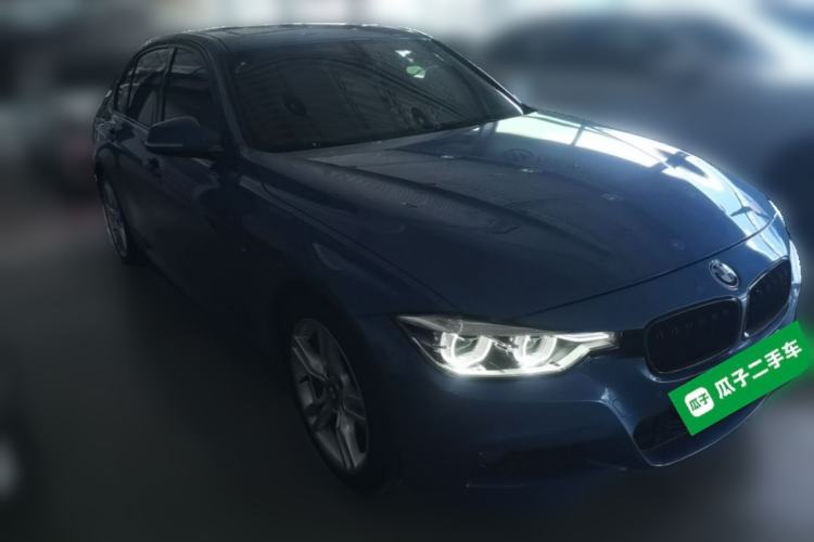 Used BMW 3 Series 2017 320i M Sport Front Right 45 Deg