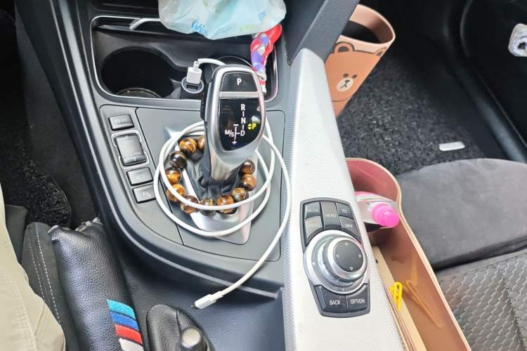 Used BMW 3 Series 2017 320i M Sport Gear Lever