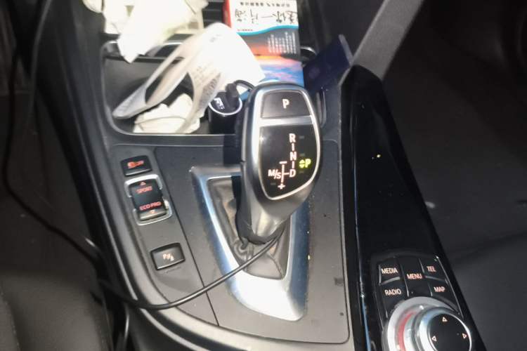 Used BMW 3 Series 2017 320Li M Sport Edition Gear Lever