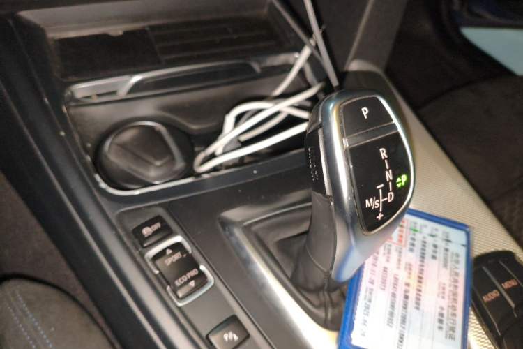 Used BMW 3 Series 2017 320i M Sport Gear Lever