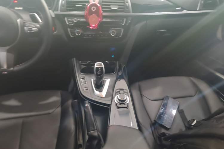 Used BMW 3 Series 2017 320Li M Sport Edition Gear Lever