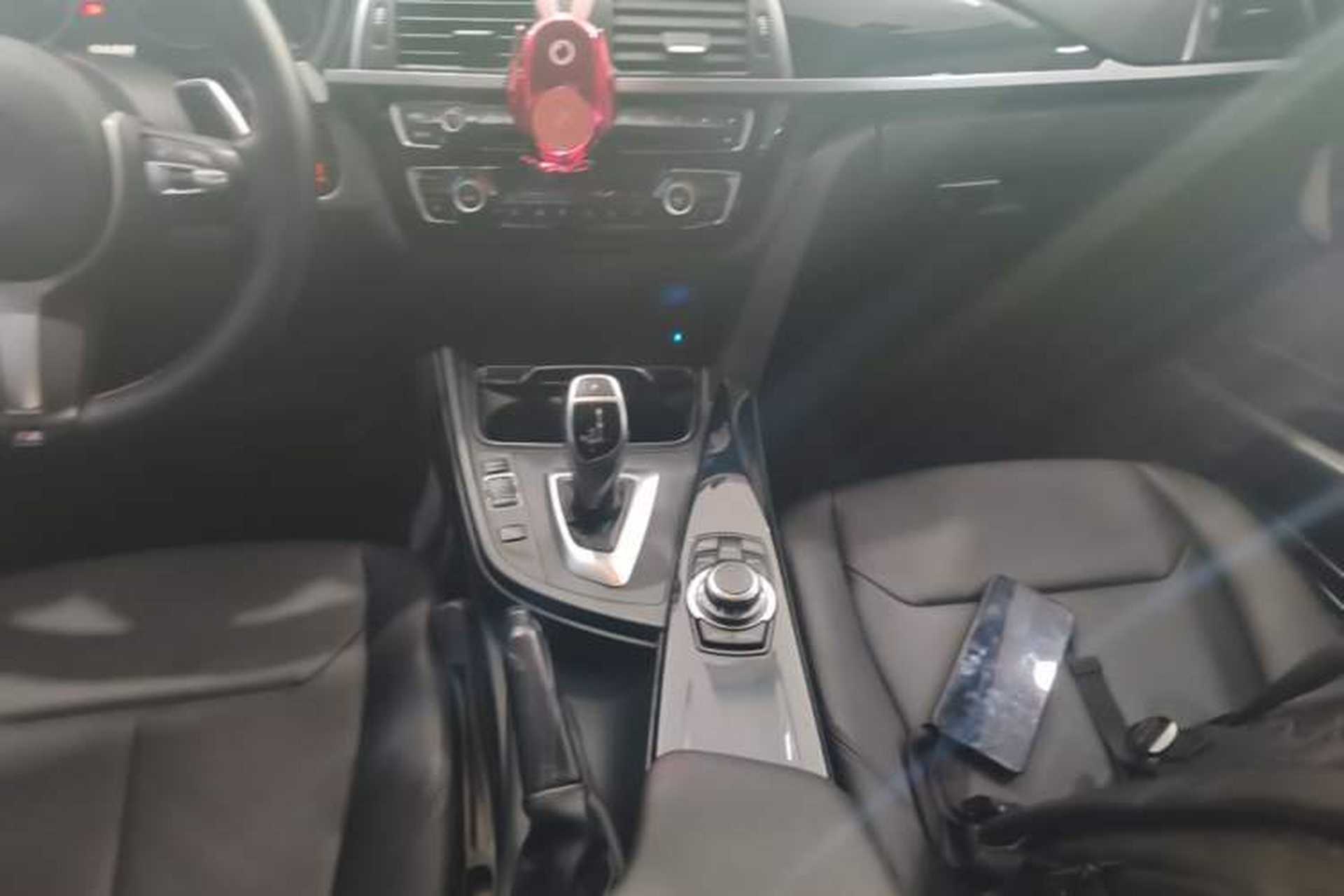 Used BMW 3 Series 2017 320Li M Sport Edition Gear Lever