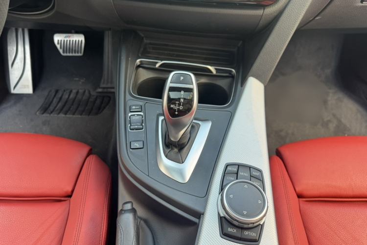 Used BMW 3 Series 2017 330i M Sport Edition Gear Lever